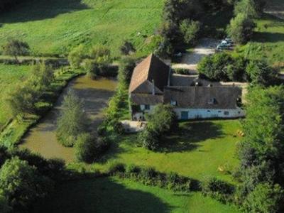 Domaine De Varenne Saint-Amand-en-Puisaye Exterior foto